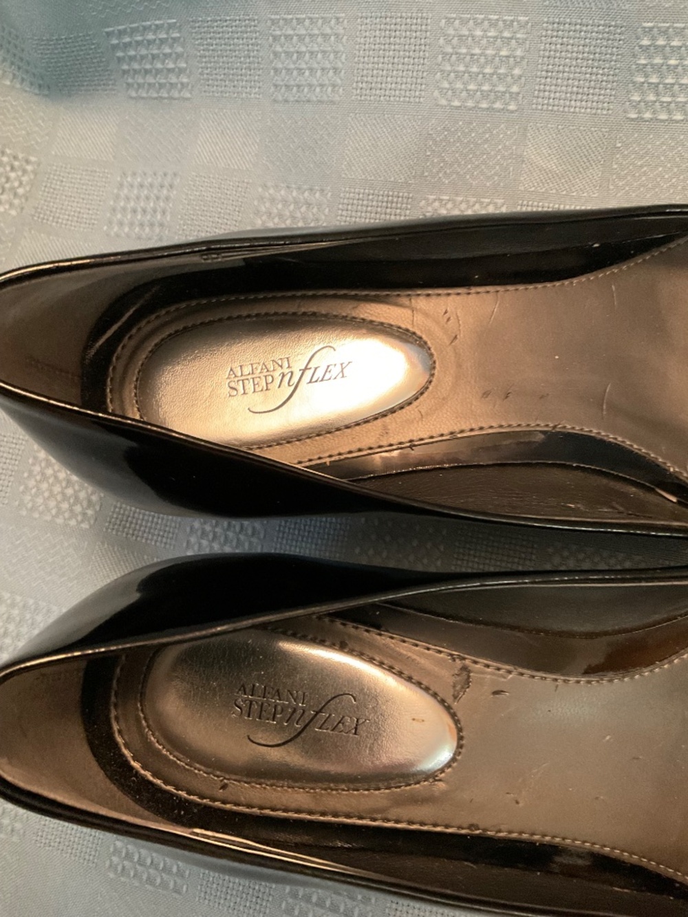 Alfani Step N Flex Sz 6.5 Black Patent Leather Open Toe Wedges - Picture 4 of 12